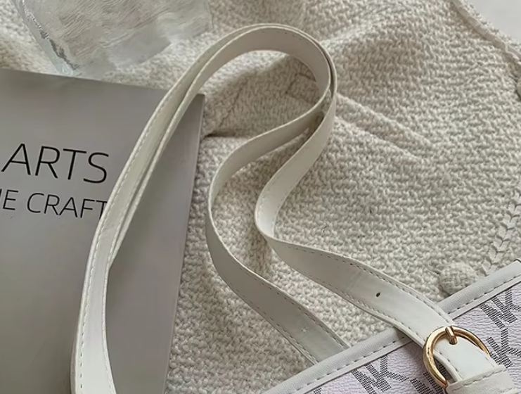 Tote Bag with Zip Closure FashionableZTS-CR